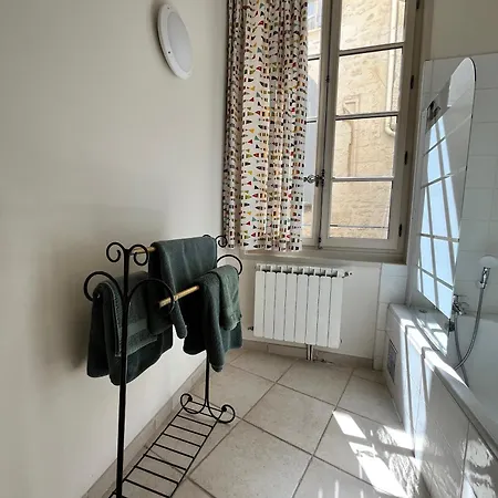 Apartment 'petit Beguin' Au Coeur D'uzes Uzès