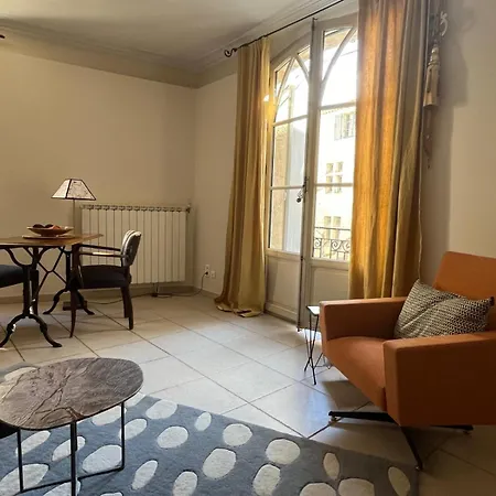 'petit Beguin' Au Coeur D'uzes Uzès