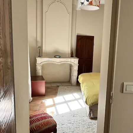 'petit Beguin' Au Coeur D'uzes Apartment *