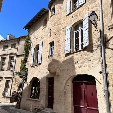 Apartment 'petit Beguin' Au Coeur D'uzes *