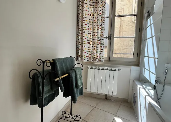 شقة 'petit Beguin' Au Coeur D'uzes Uzès