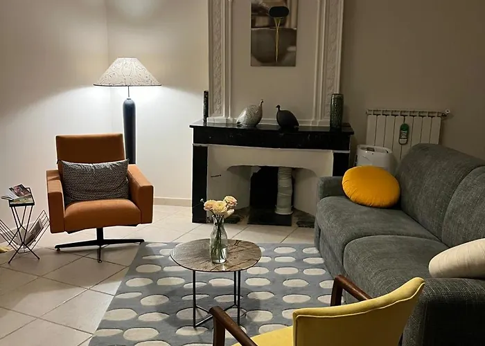 شقة 'petit Beguin' Au Coeur D'uzes